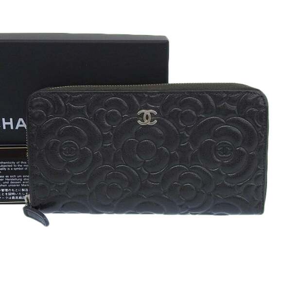 CHANEL Gray Logo Wallet